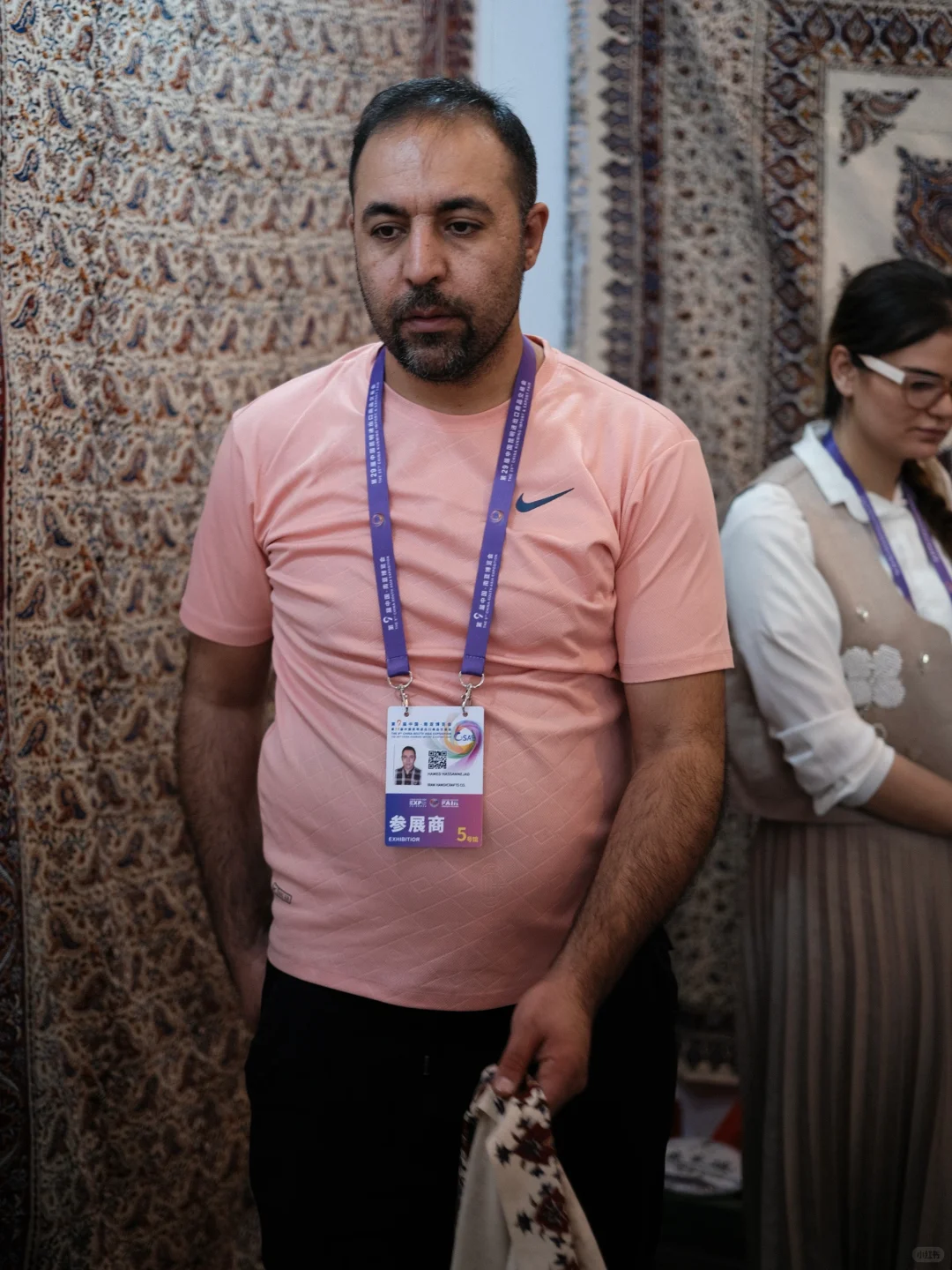 ??伊朗夫妇穿越战火，从德黑兰抵达昆明