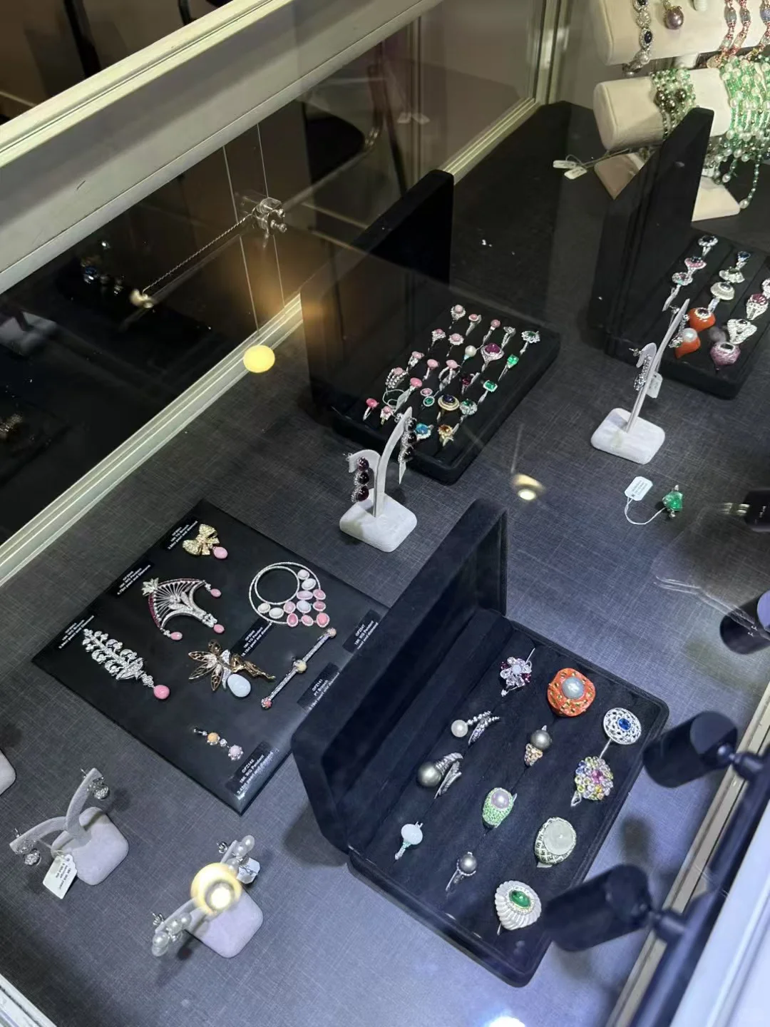 这展会，我爱了??收获满满回到家脖子挂满