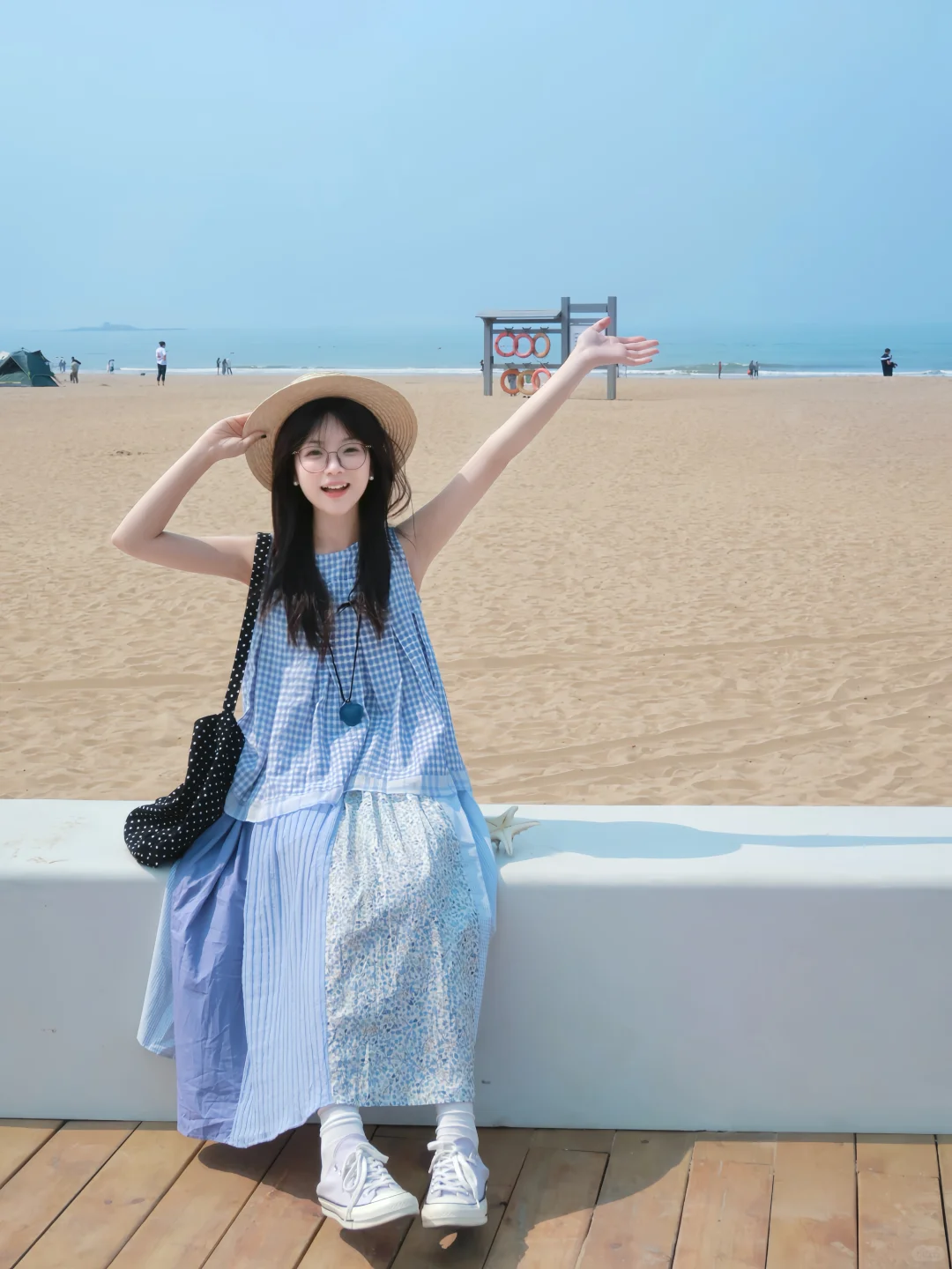 ????关于我在青岛的?套漂亮衣服~