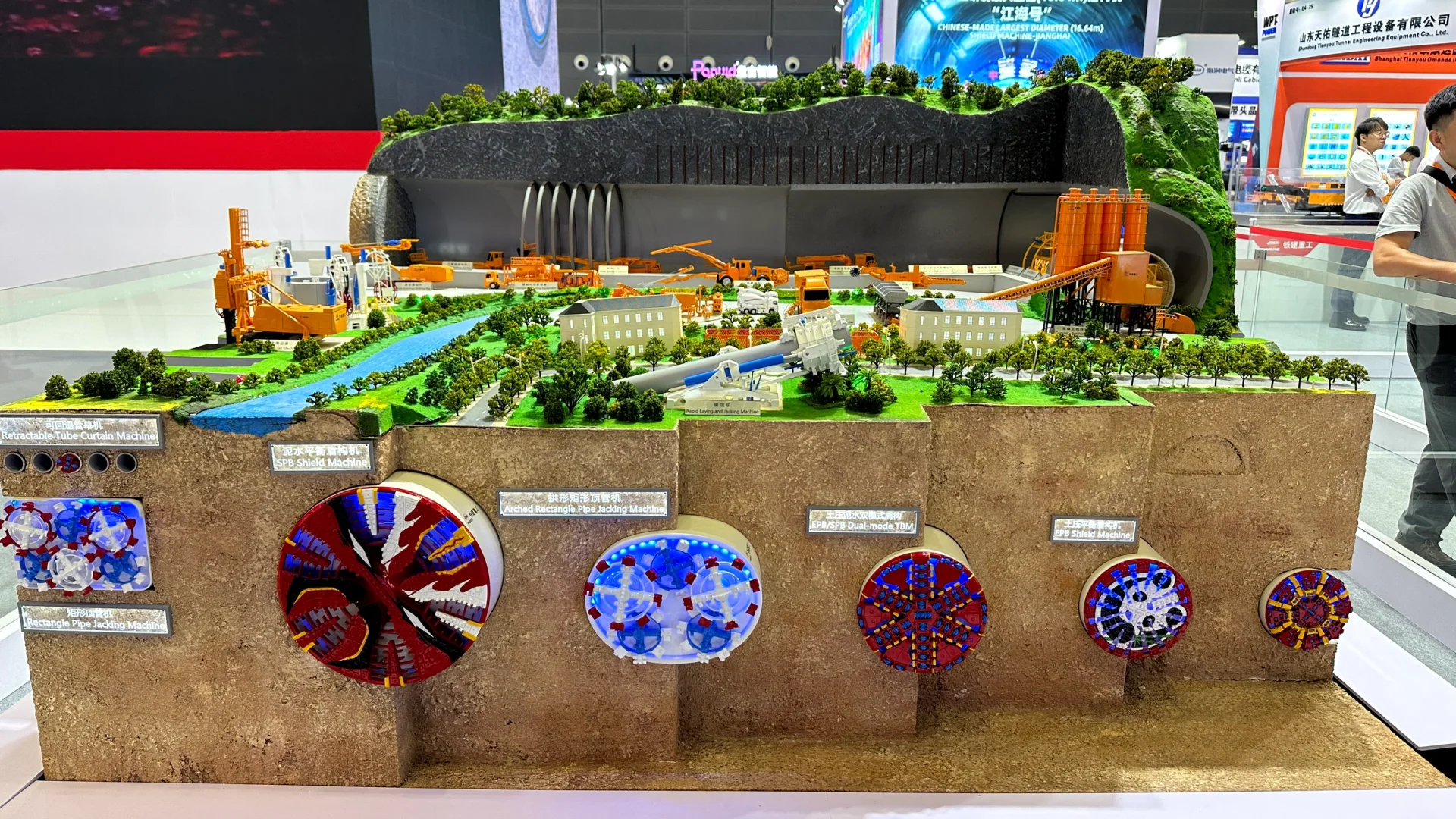 太火爆了‼️第四届长沙国际工程机械展攻略