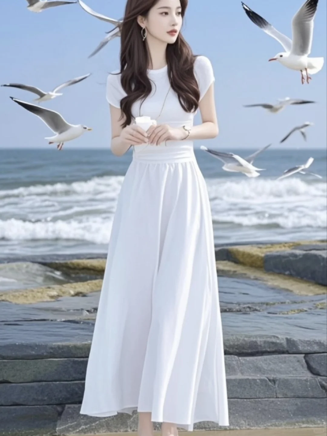 海边氛围感拉满?哥弟这条小白裙太绝了！