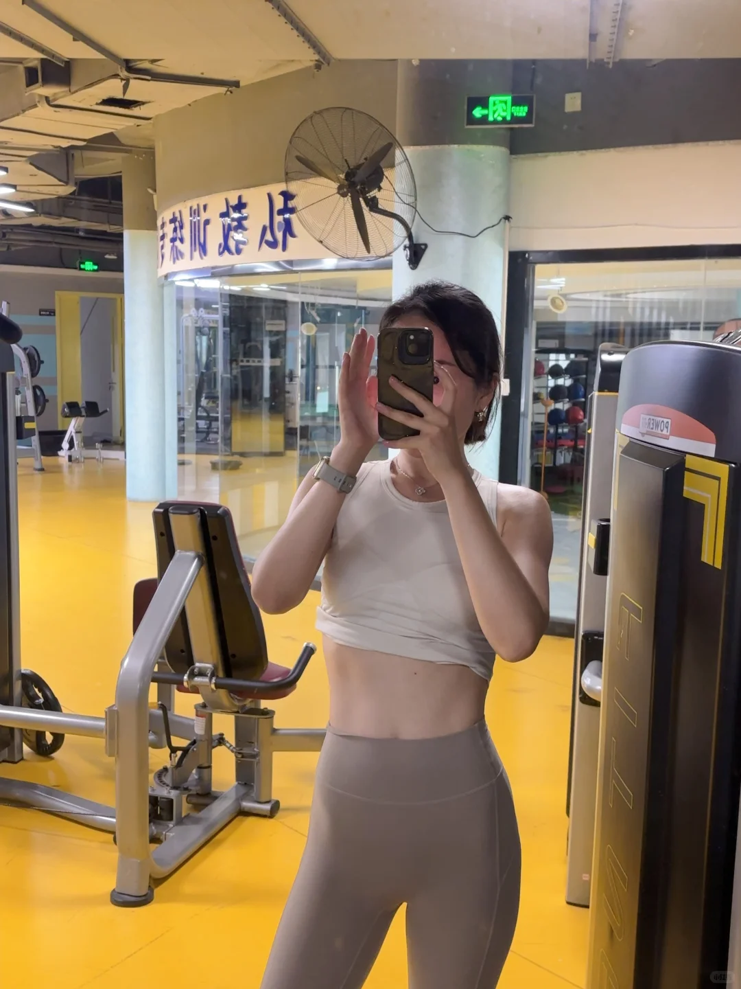 自由路上没有任何捷径