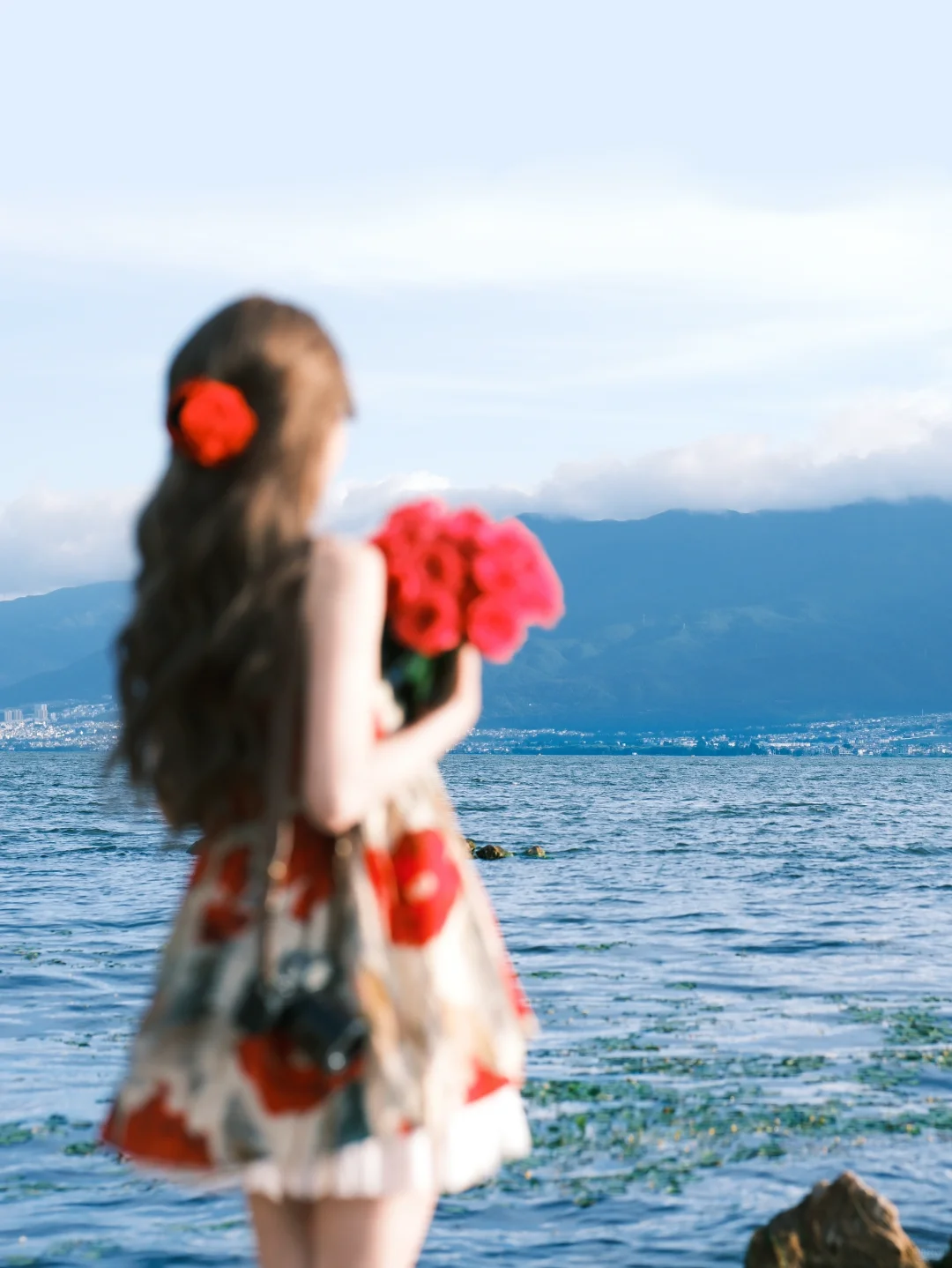 海边拍照 ｜不露脸夏日蓝调氛围感 ｜胶片滤镜
