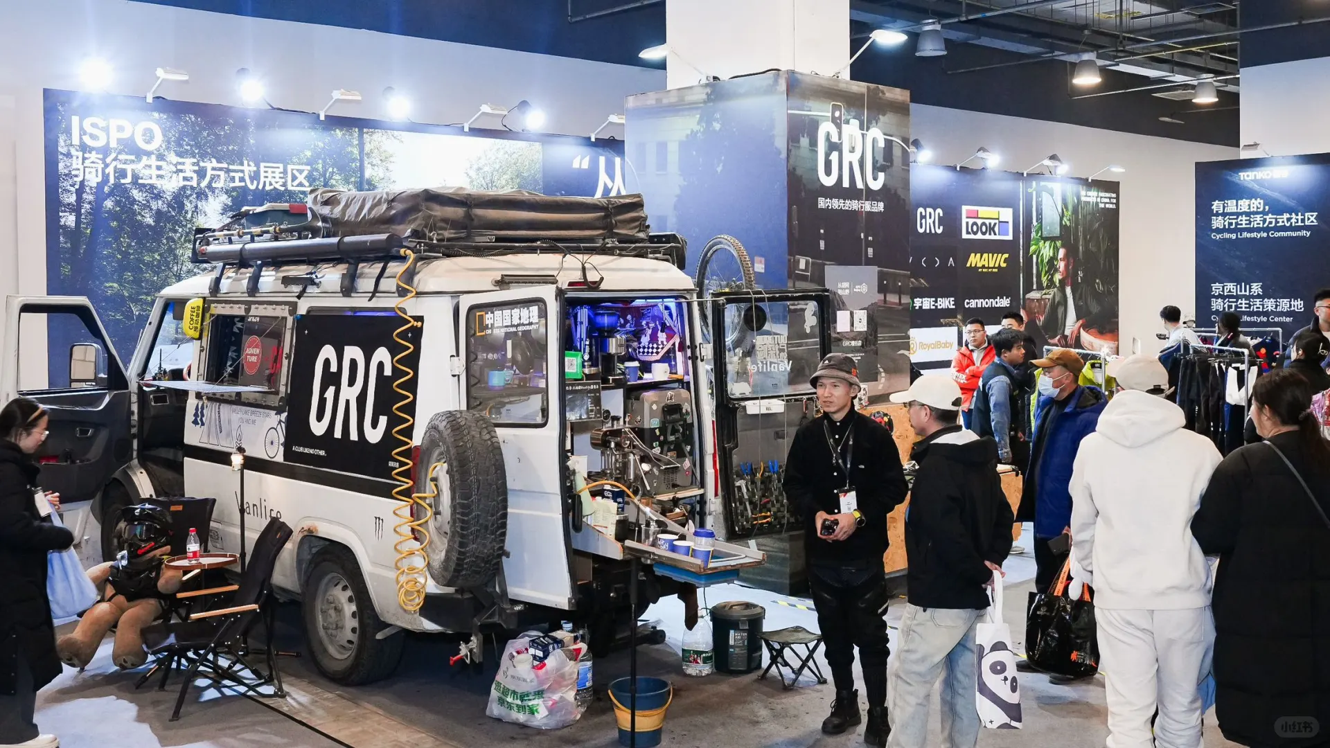 宝子们！周末还在发愁没地儿去？超时髦的ISPO