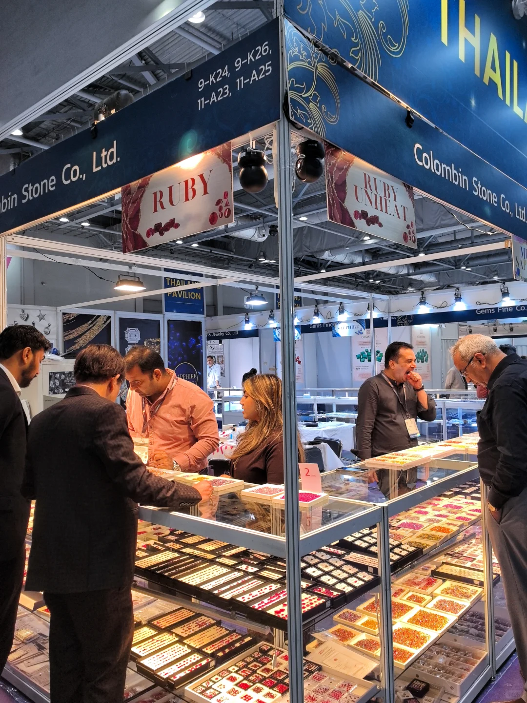 25年香港珠宝展火爆开幕，快来淘些好货…