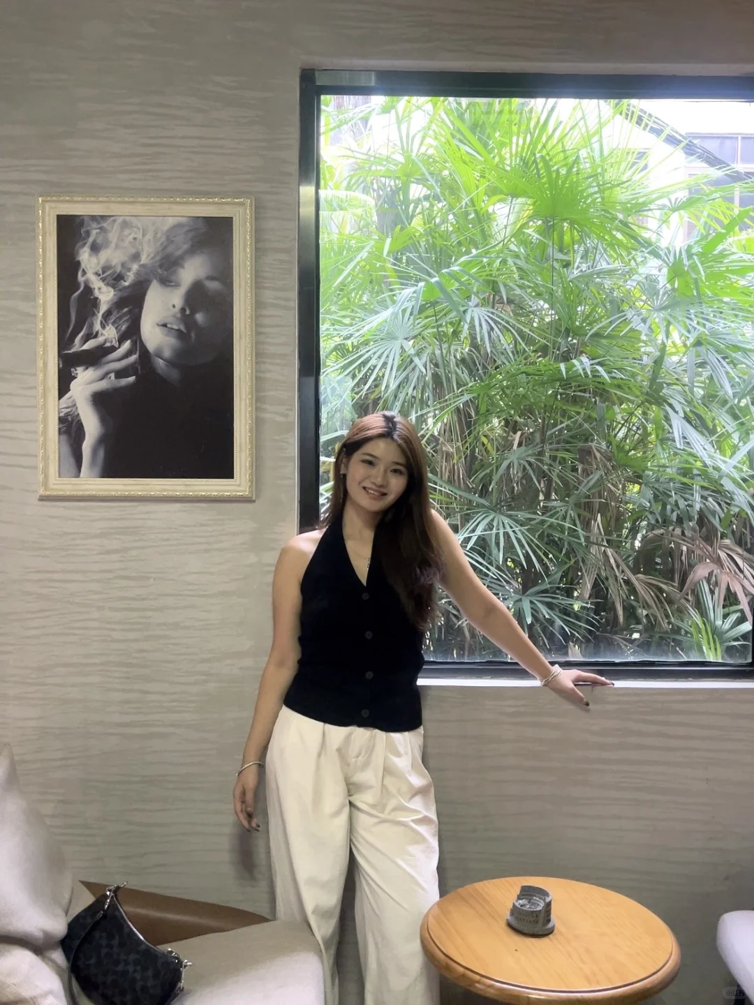 年轻少妇的日常探店