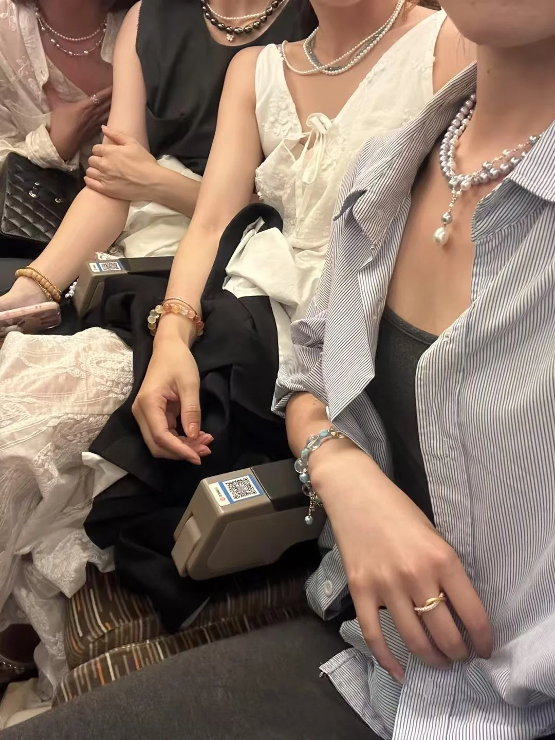 这展会，我爱了??收获满满回到家脖子挂满