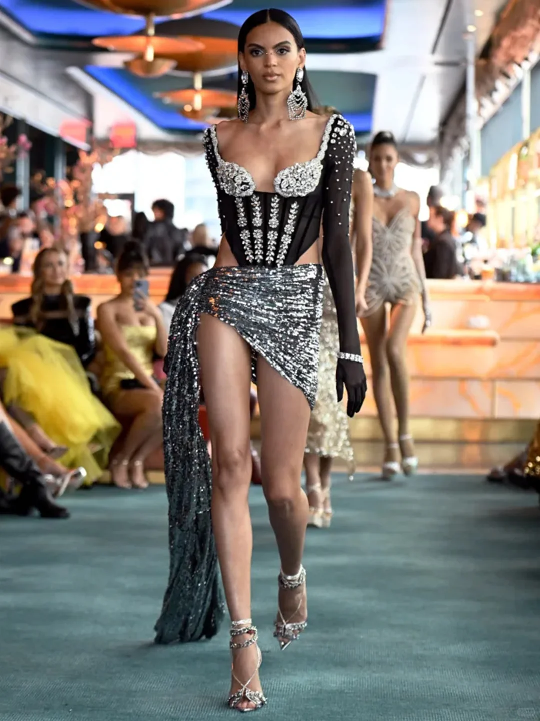 打破常规|自由大胆的表达，不接受任何束缚