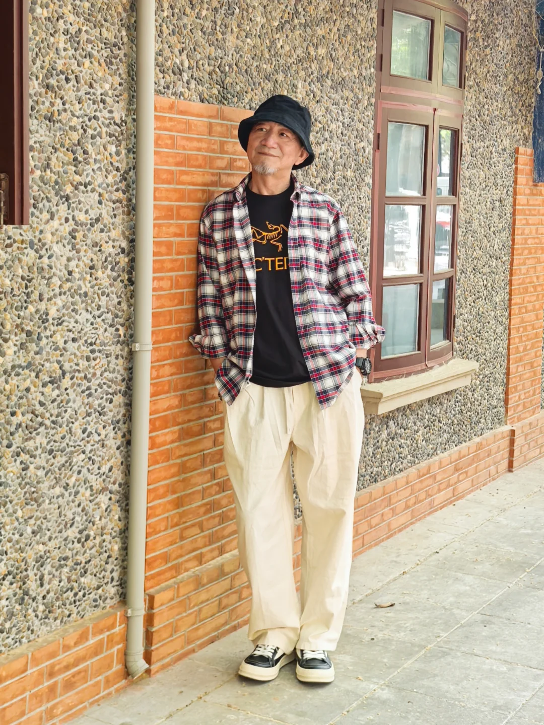 71岁 为什么不能穿衣自由？