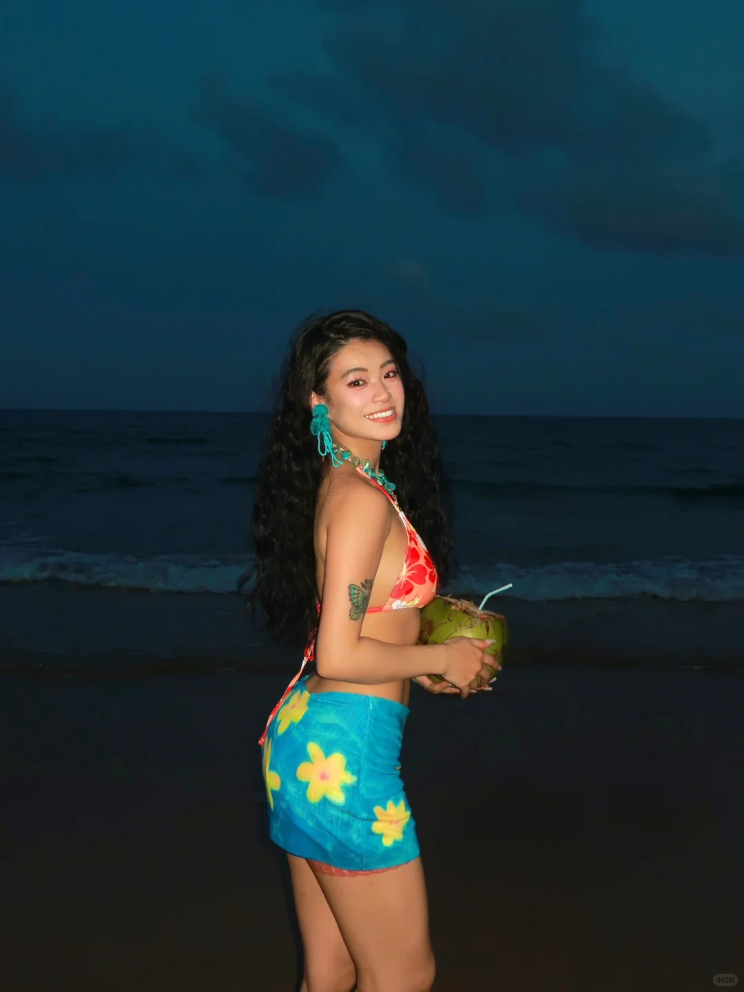 双人辣妹海边拍照灵感♪ ??和姐妹一起美?