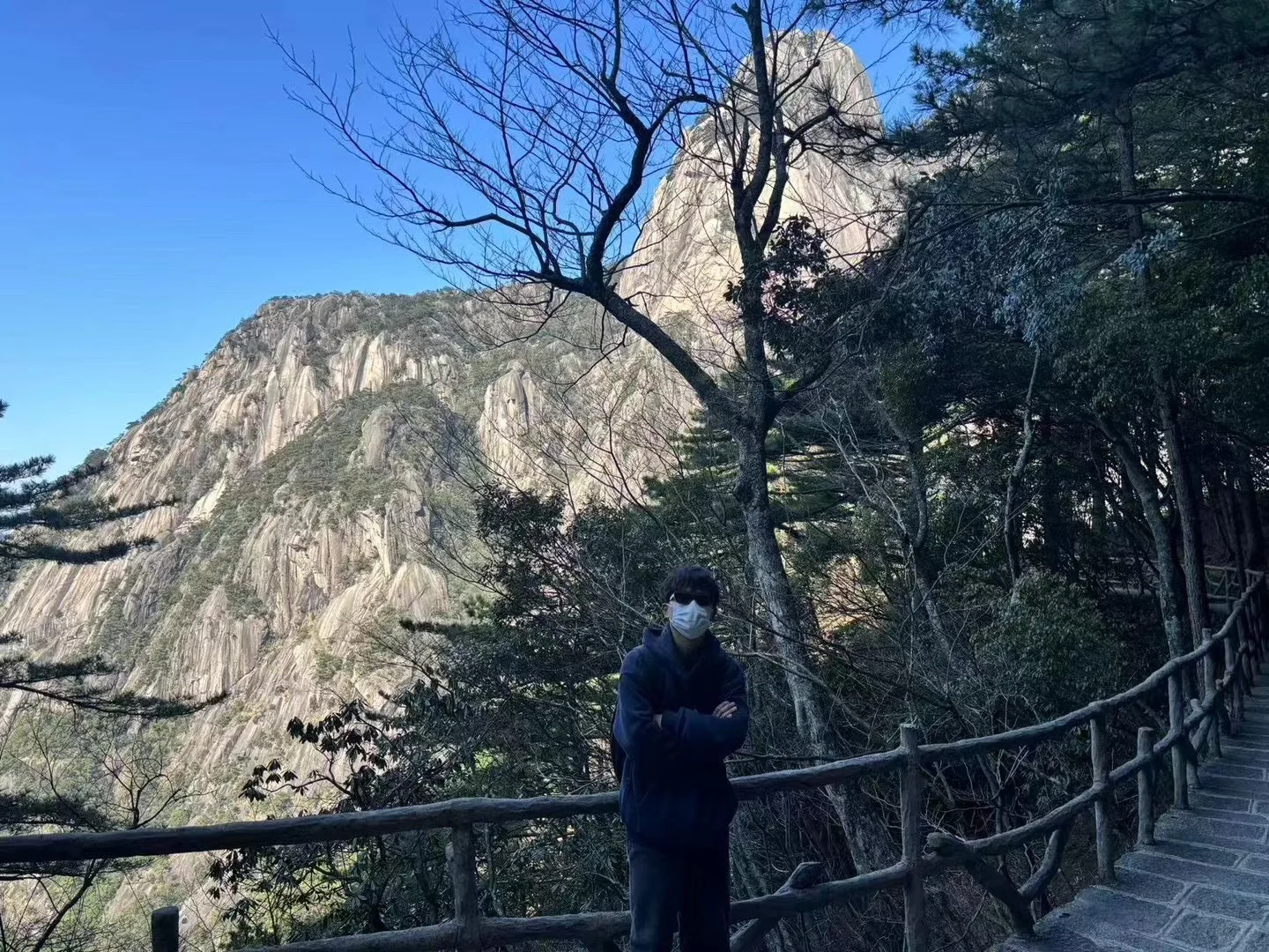 毕业上班后已无穿衣自由