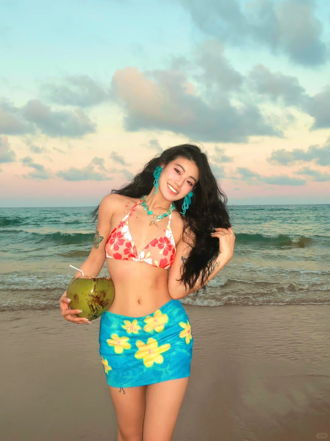 双人辣妹海边拍照灵感♪ ??和姐妹一起美?