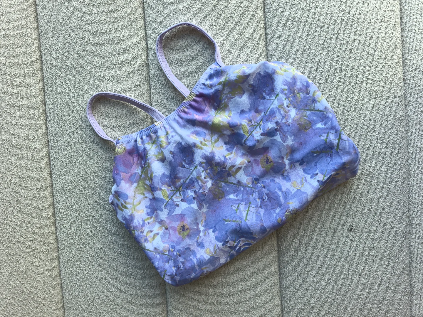 久违的新泳衣测评（hoog薰衣草温柔紫）