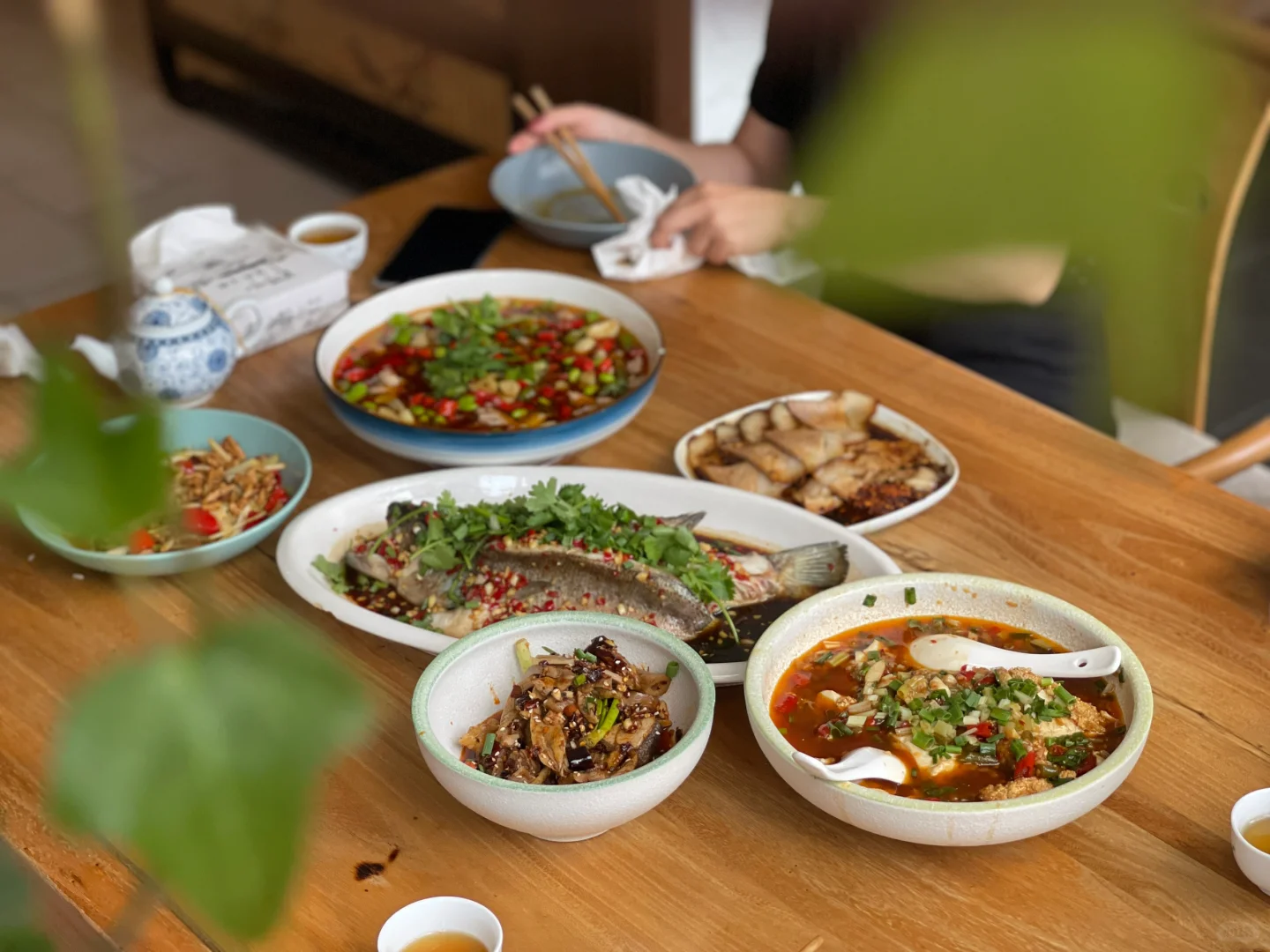 四十而已，宇宙尽头的快乐是姐妹局?