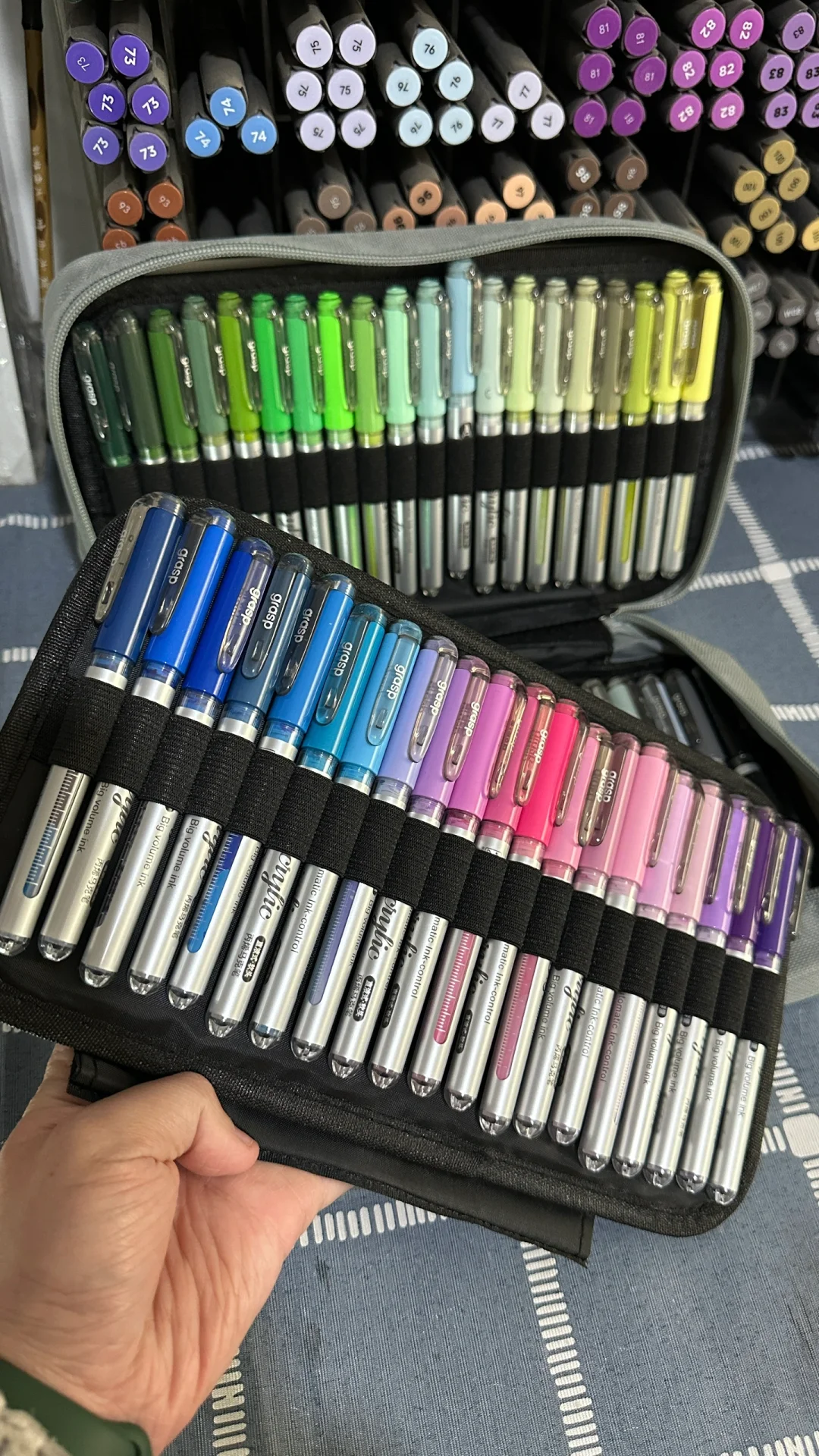 上新就卖爆的丙烯马克笔⁉️ 团购价❓