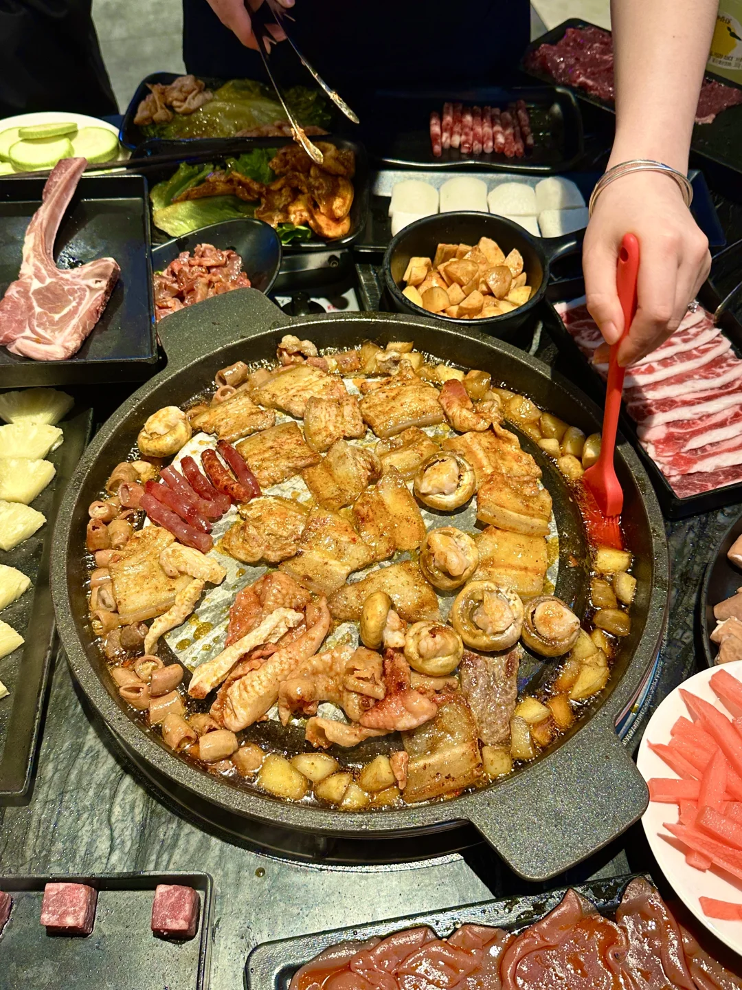 会展城藏不住了！这家烙锅香到原地起飞！?