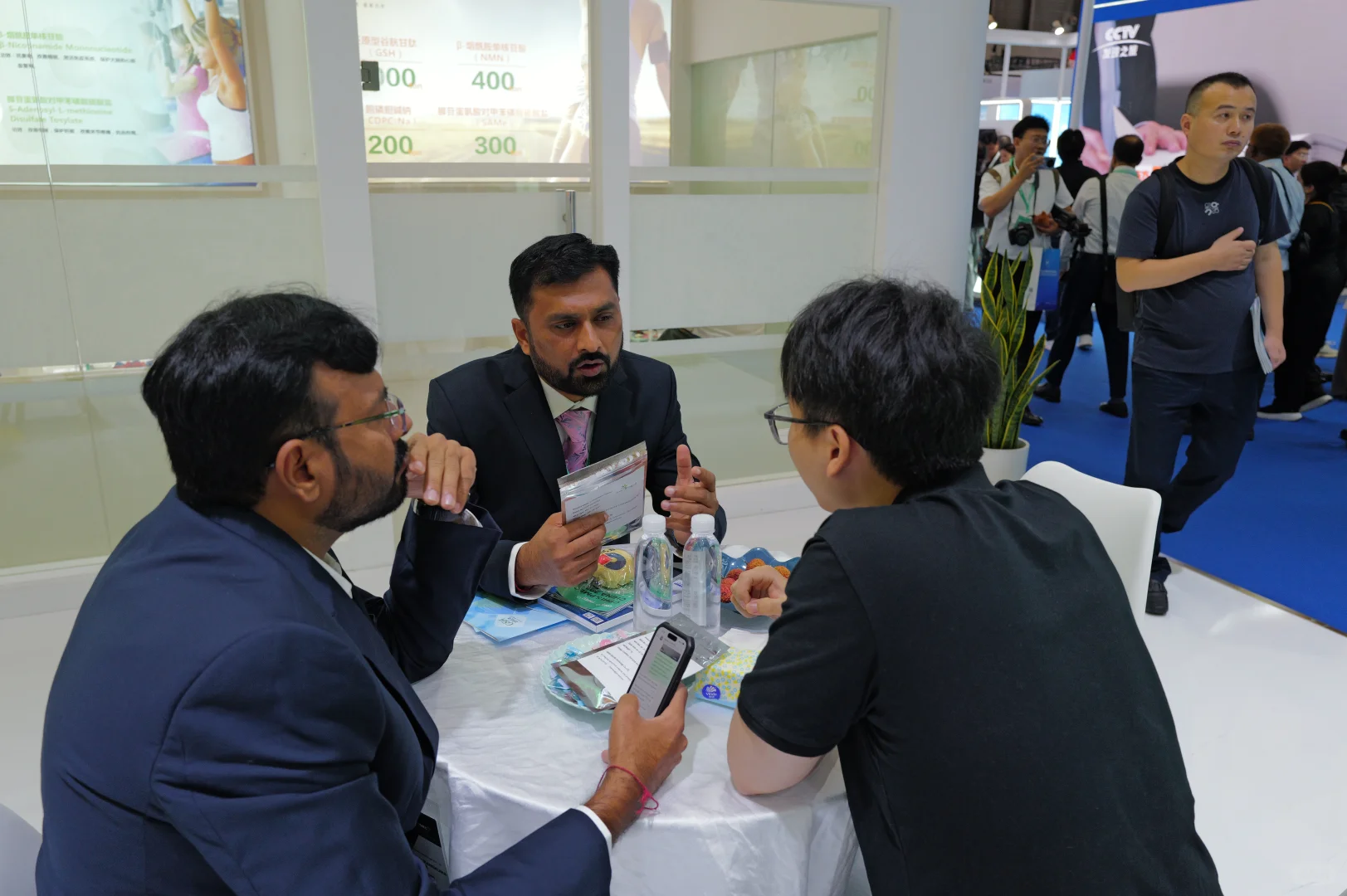 古特生物参展第一天现场火爆