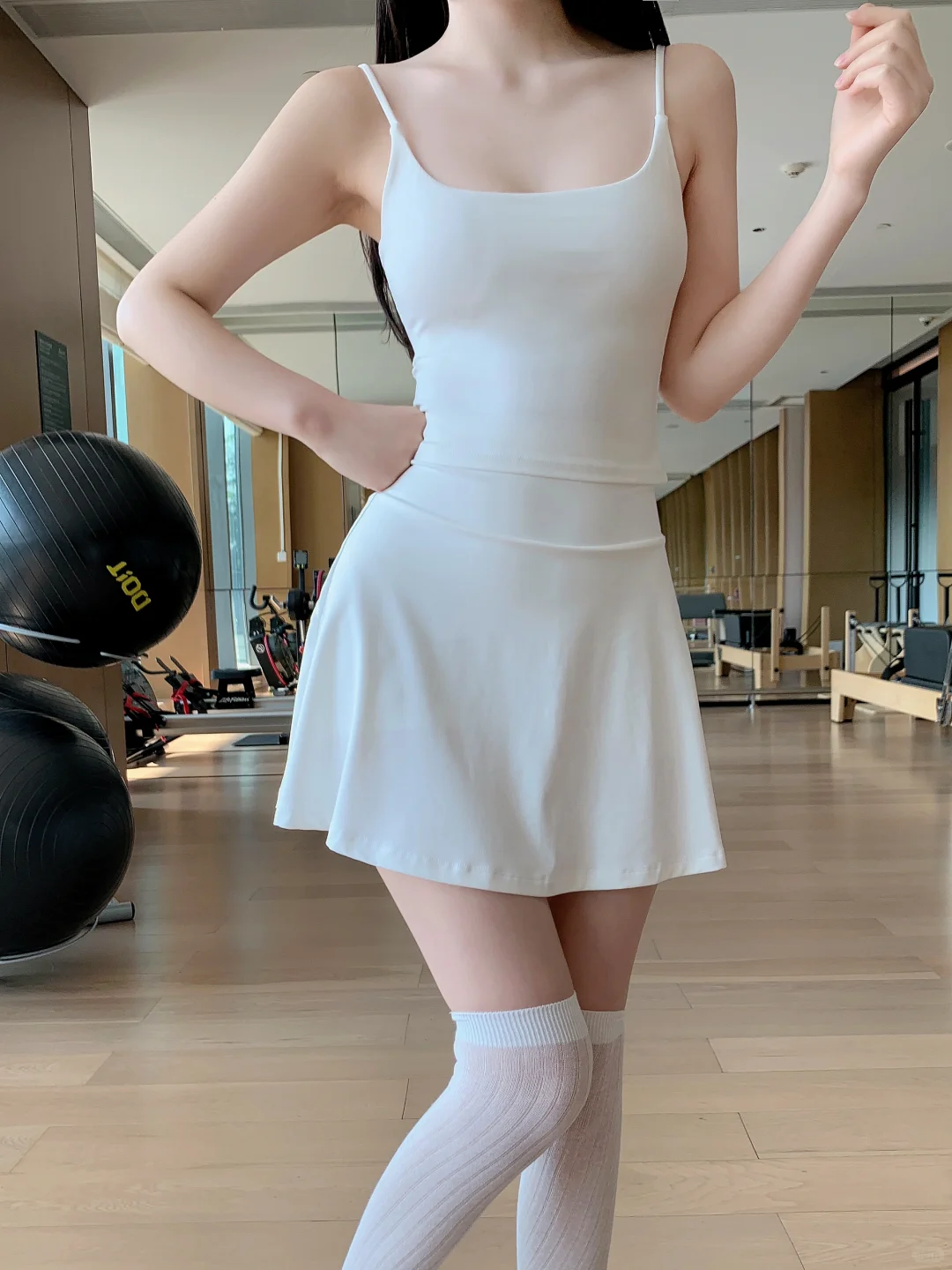 白月光瑜伽裙套装穿搭☁️刘亦菲都快冲‼️