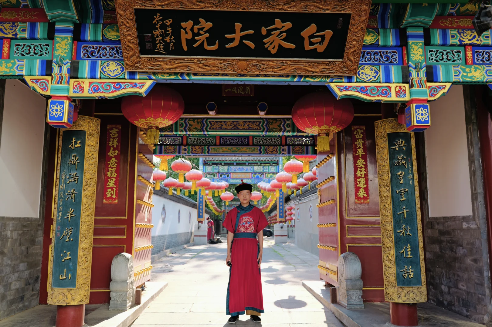 京城穿越体验?穿熹妃战袍享宫廷御品下午茶