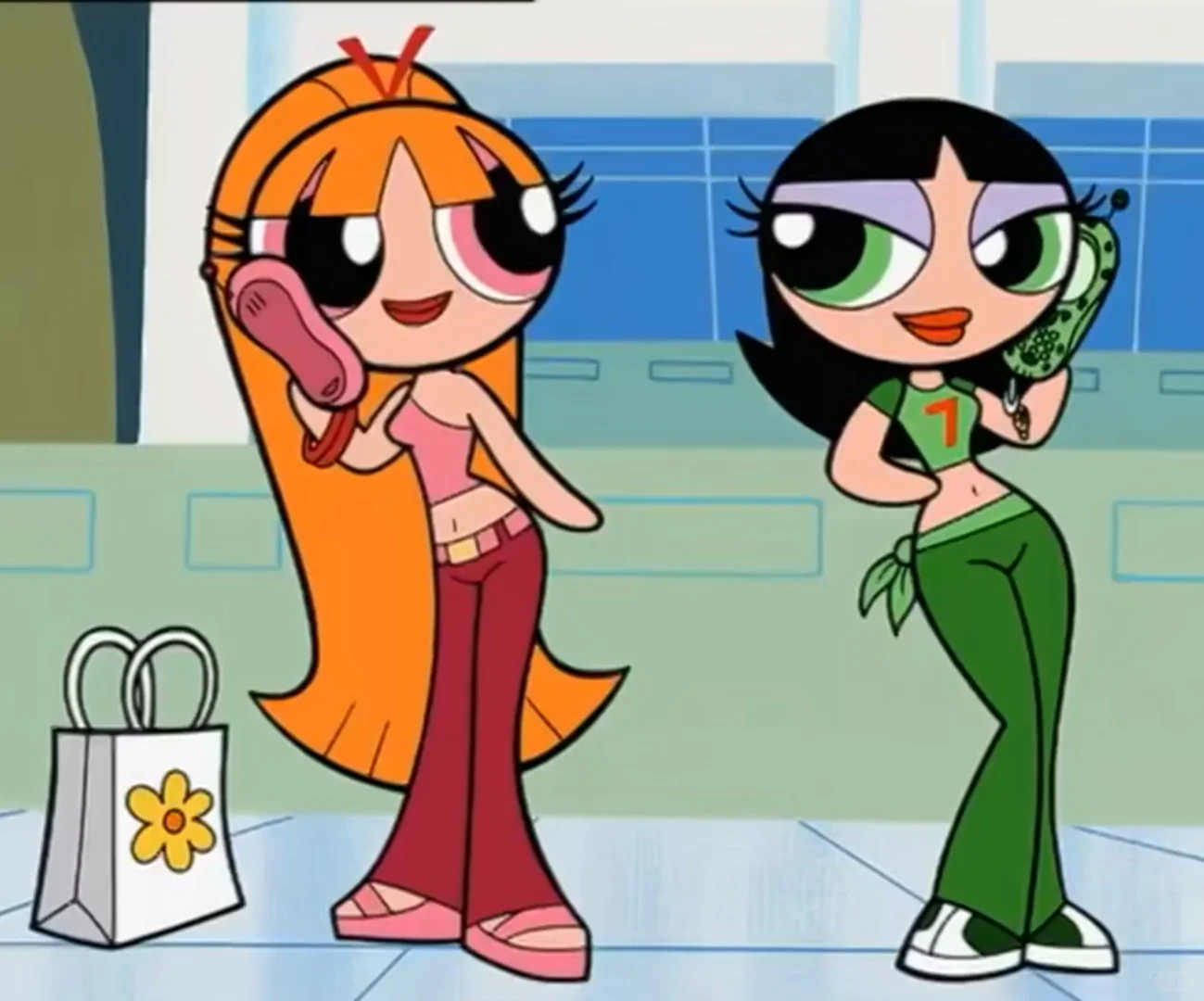 ?飞天小女警集体 变身 千禧辣妹?