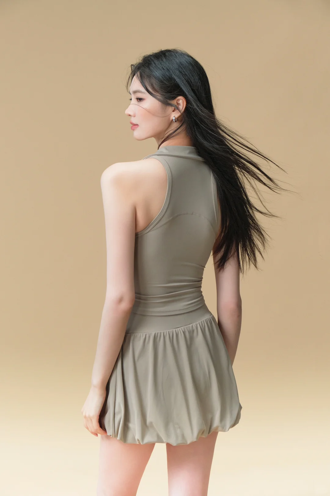 清爽夏日瑜伽服拍摄?