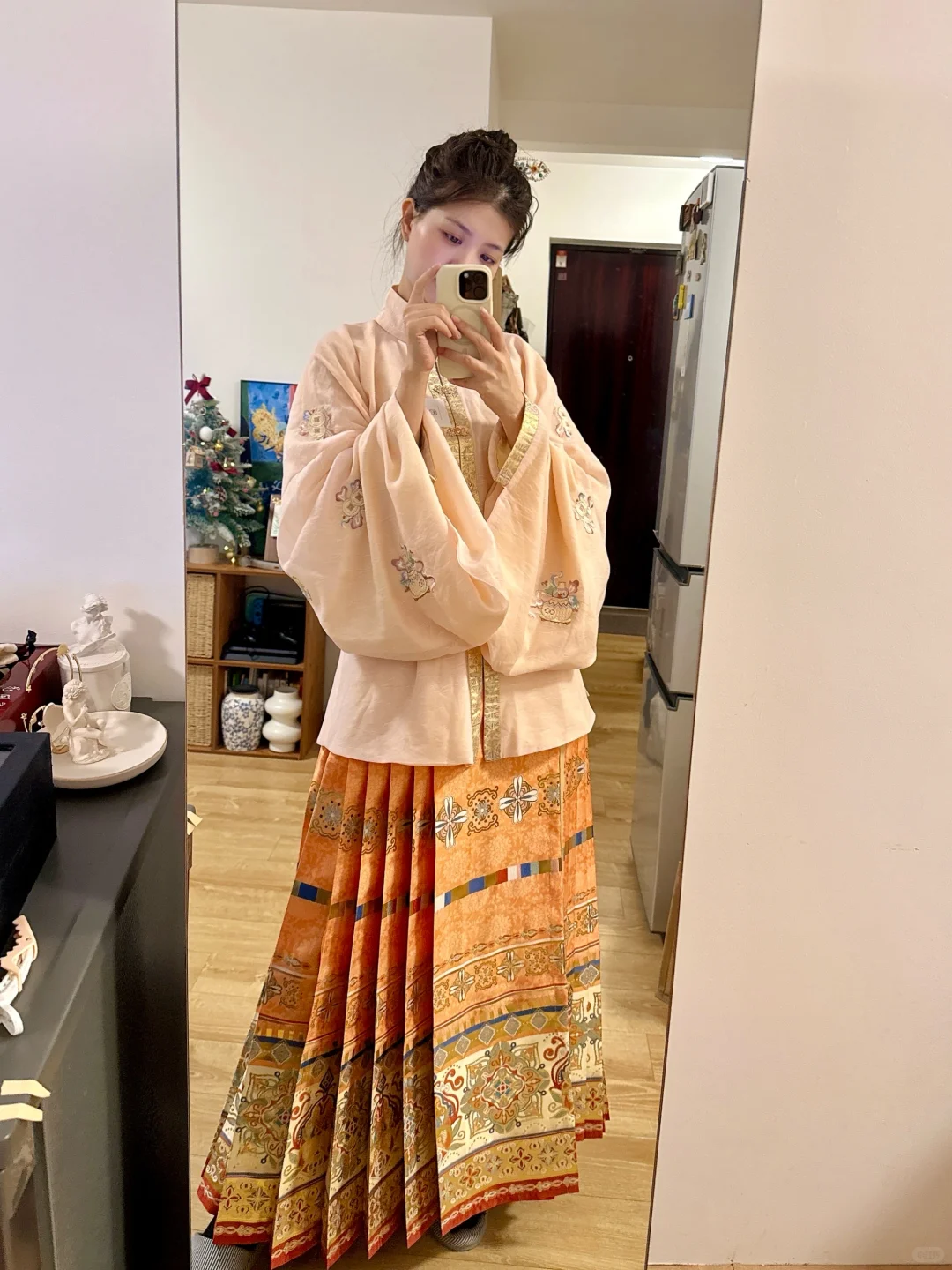 终于确定了我的除夕汉服战袍！