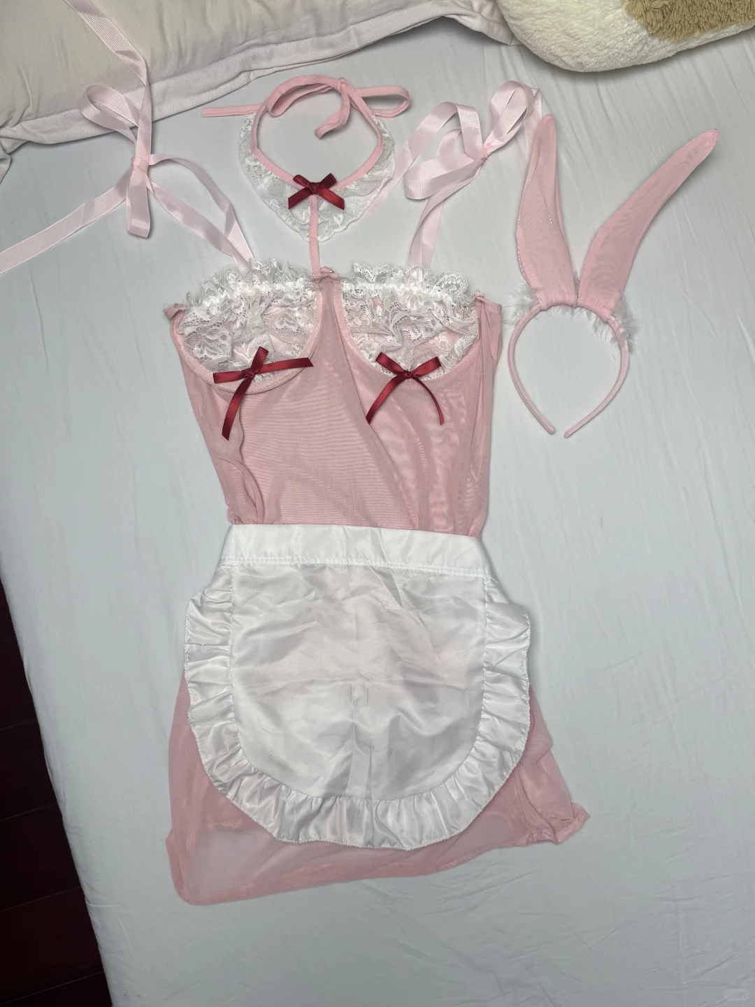 左滑帮我上身、老婆们