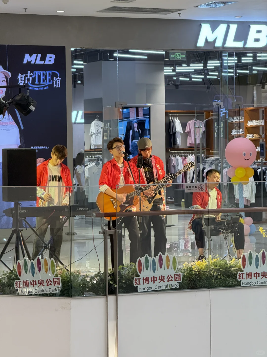 哈尔滨五迷集结！演唱会前先去红博会展购物