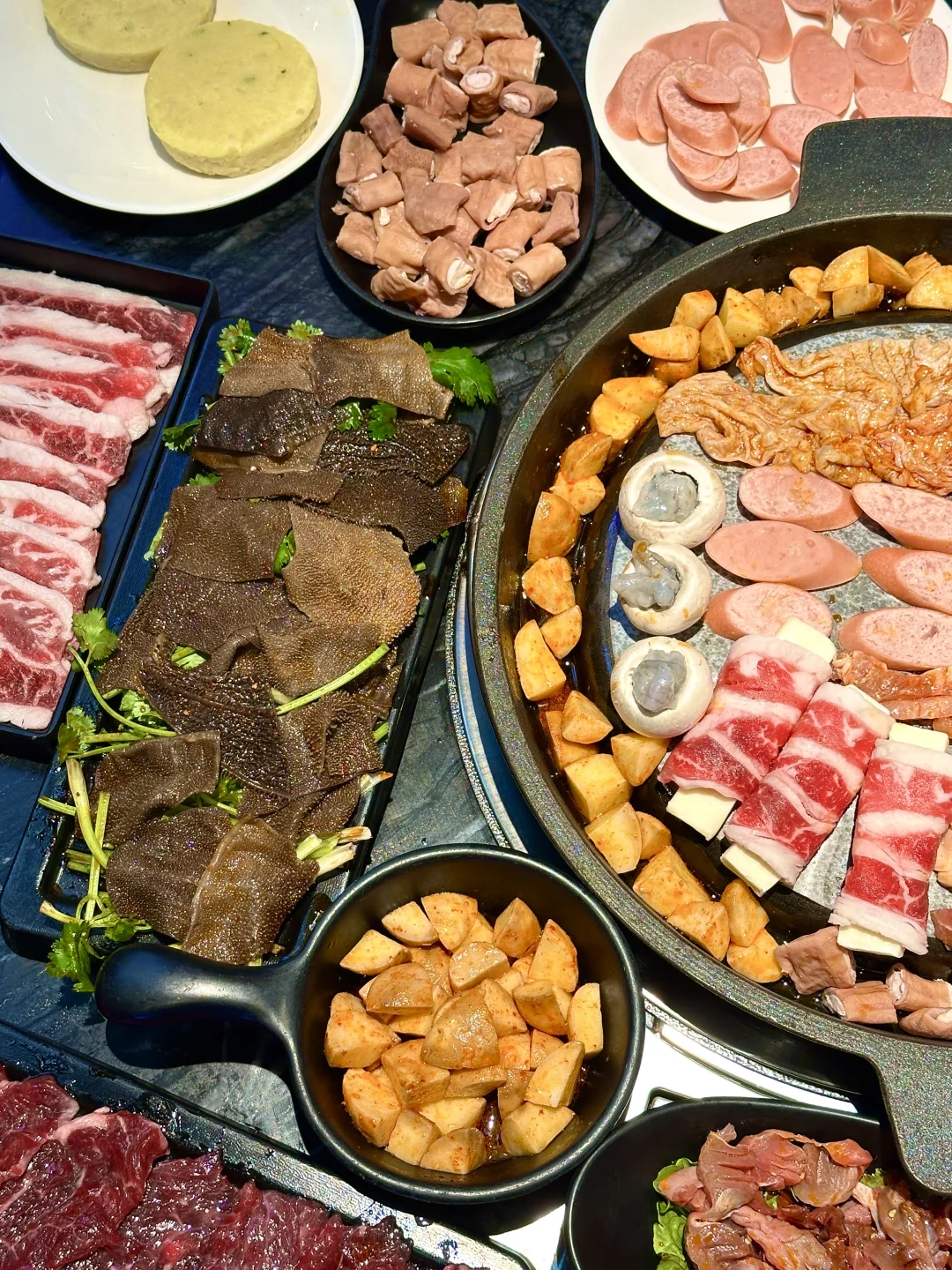 会展城藏不住了！这家烙锅香到原地起飞！?