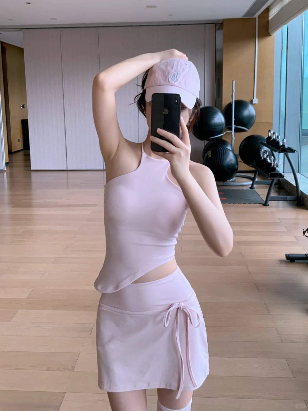 太出彩惹❤️‍?显身材有设计感?色瑜伽服套