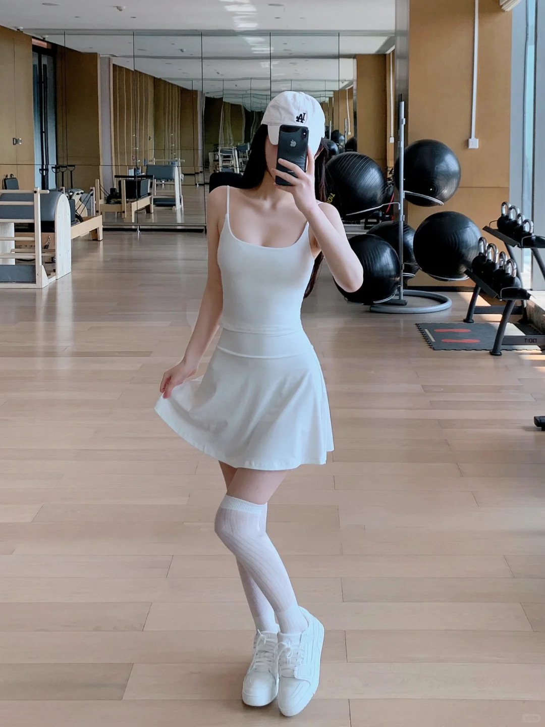 白月光瑜伽裙套装穿搭☁️刘亦菲都快冲‼️