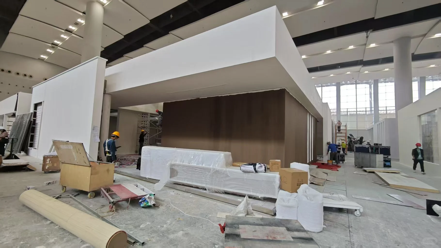 两面开家具展设计 折叠维度