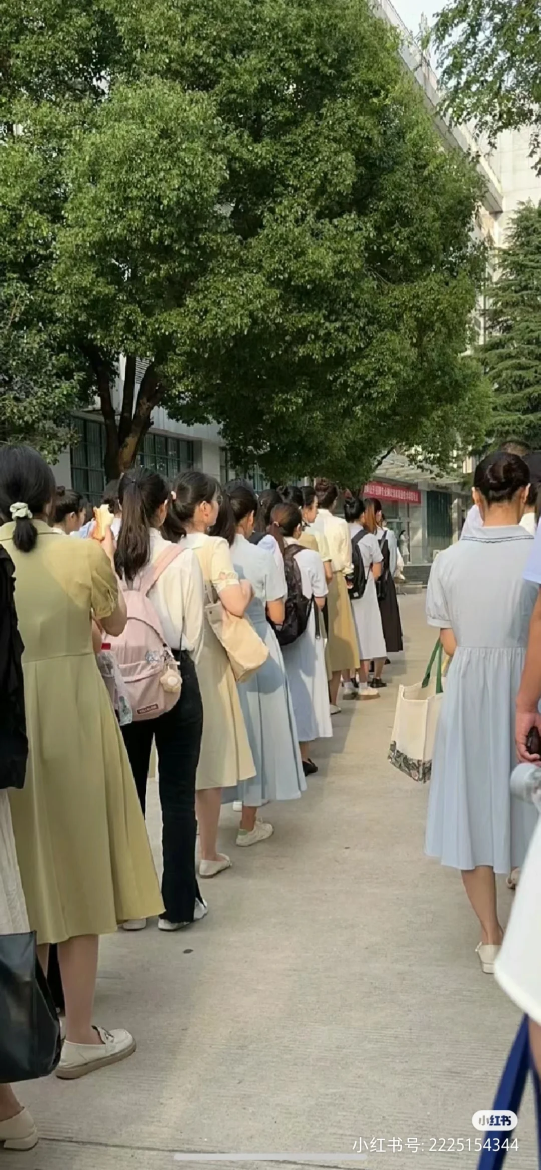 就没有我想要的面试战袍！！