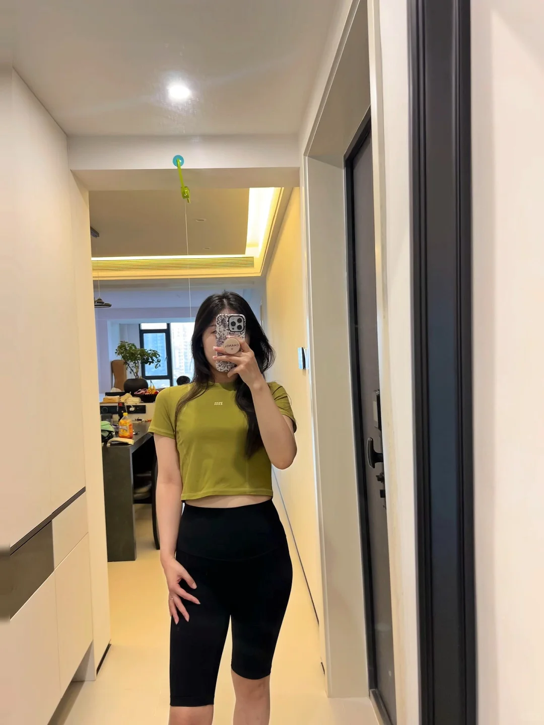 二胎宝妈显瘦显白瑜伽服