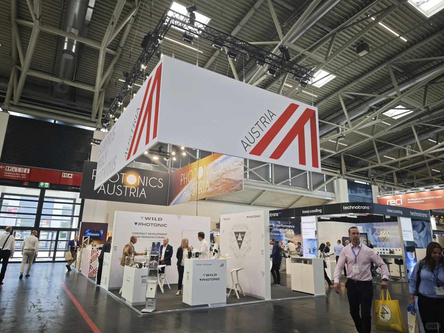 今天在慕尼黑光电展，最爱谁家的门头