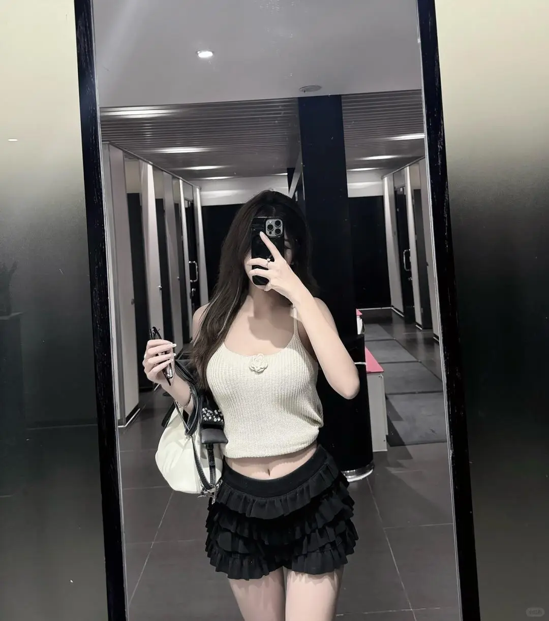 不露脸氛围感拍照? 辣妹不露脸拍照姿势