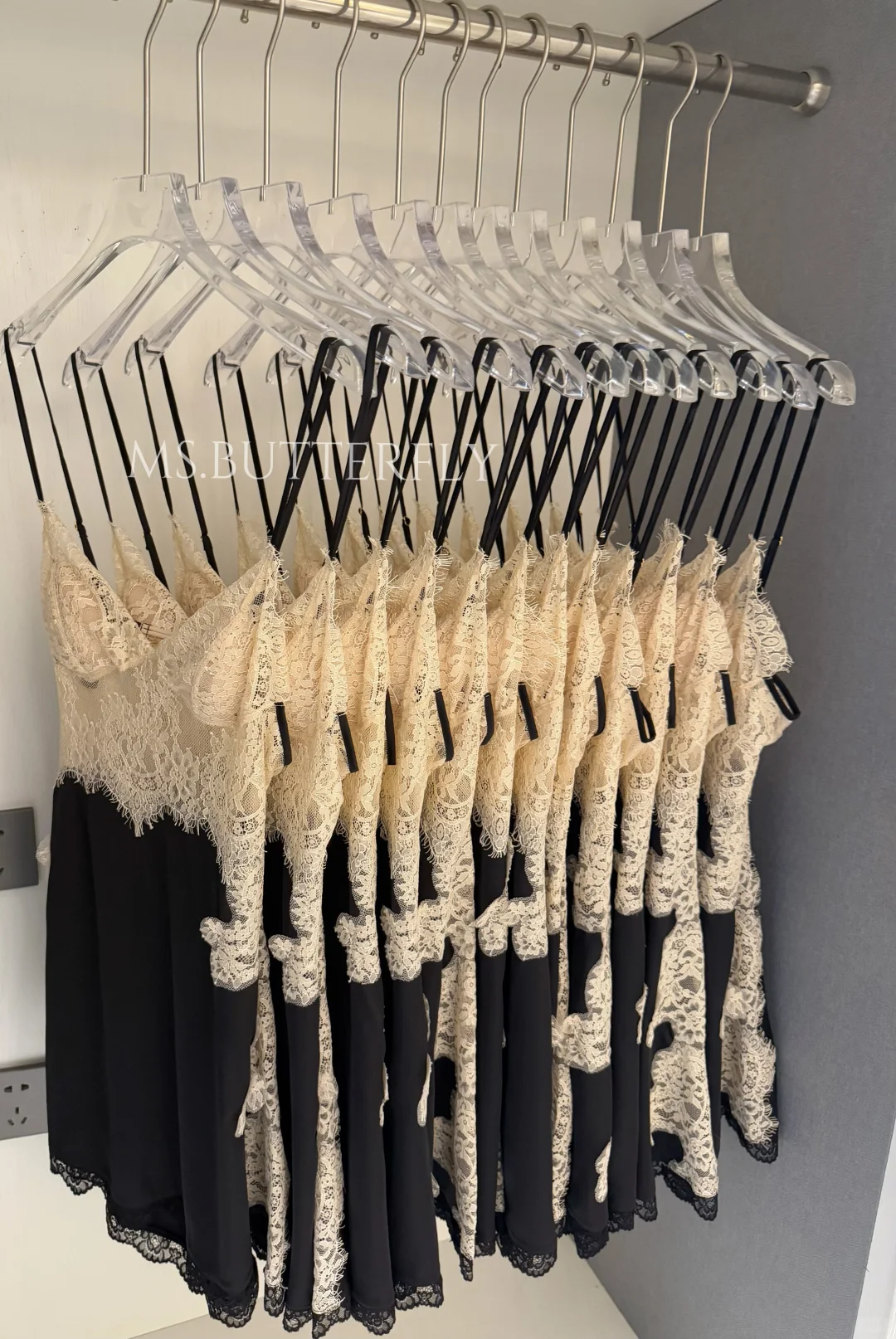 见crush这么穿是保守了还是性感？？