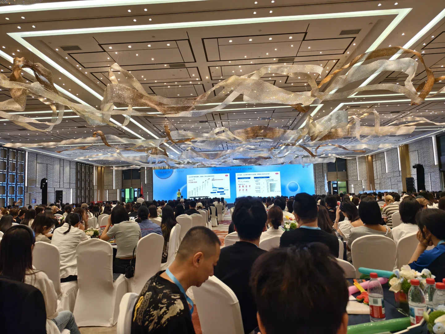 到底是谁来参加这种展会呀