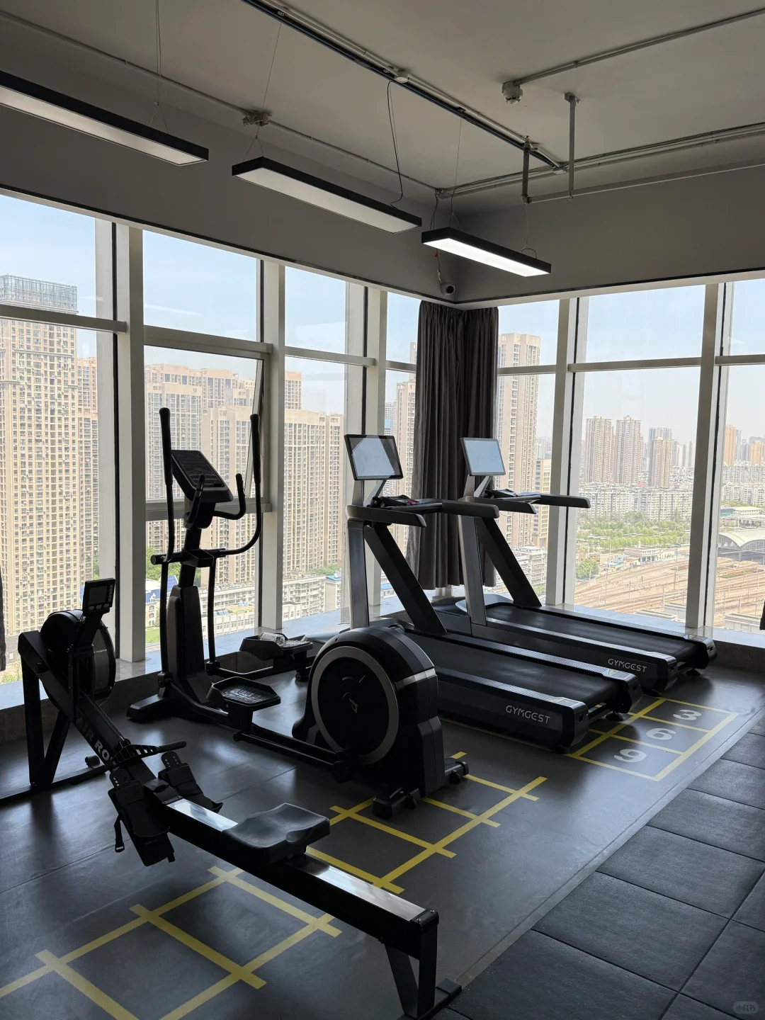 小说女主的拍照姿势get✅