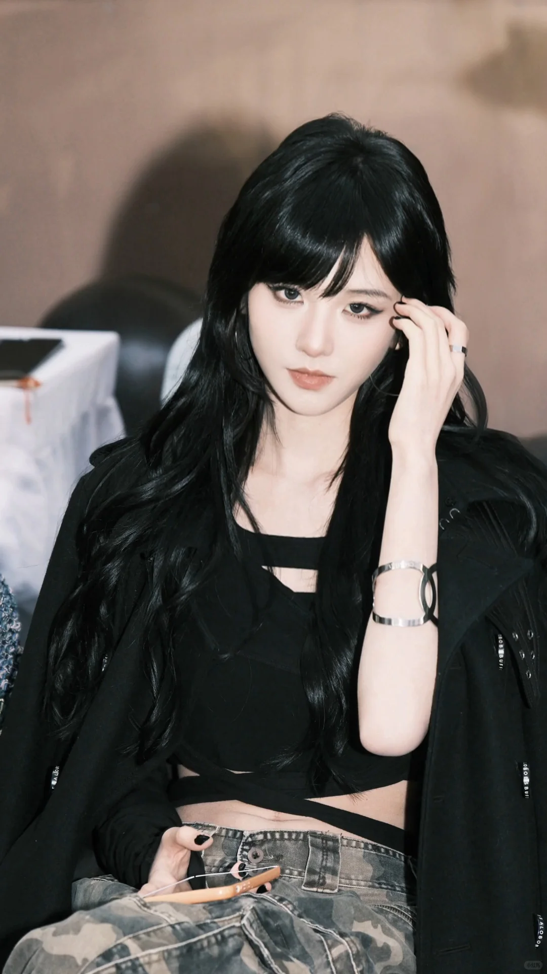 我说手上怎么多两双筷子原来是刷到我的菜了