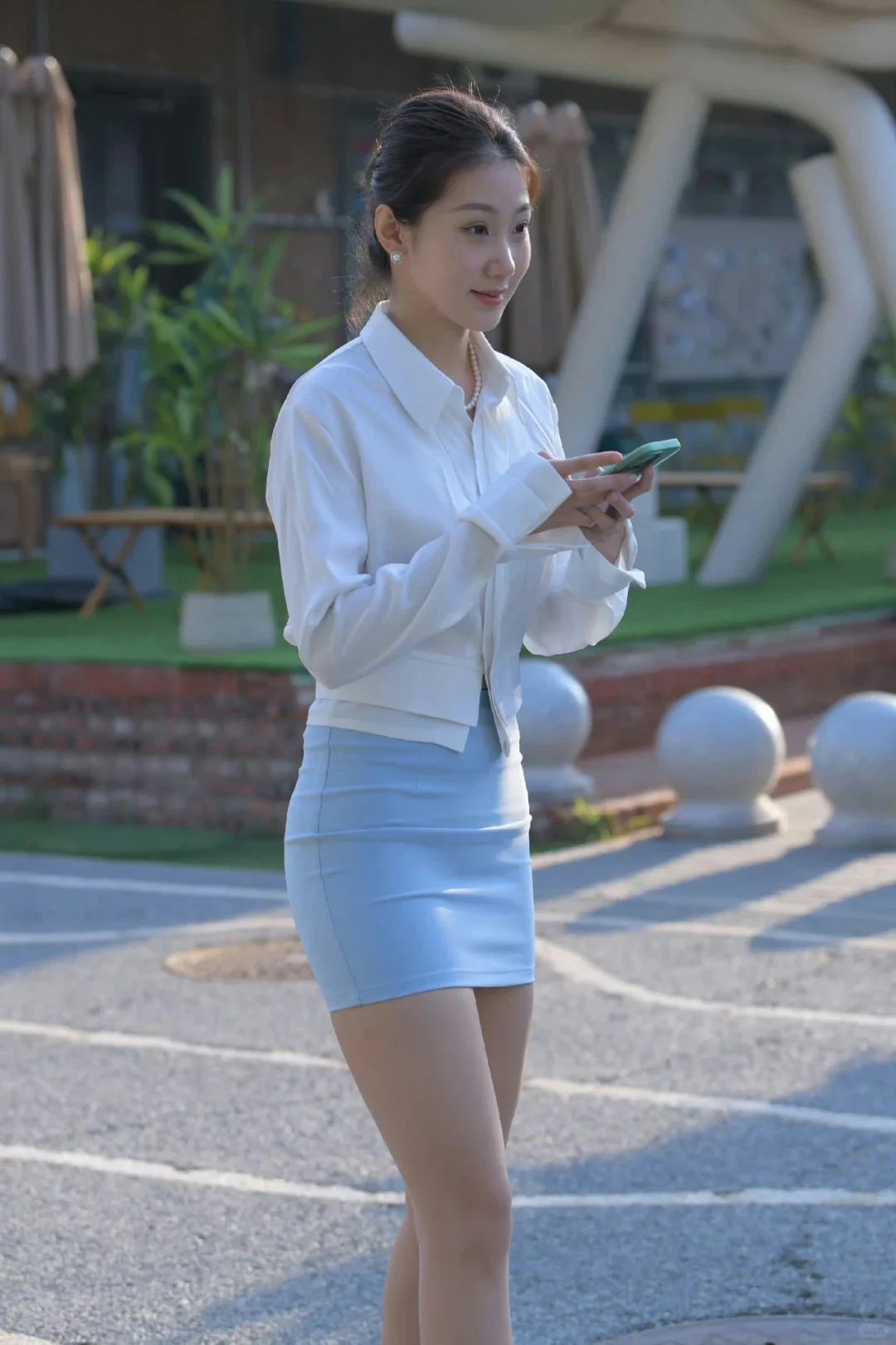 穿职业装清晰脱俗的小姐姐