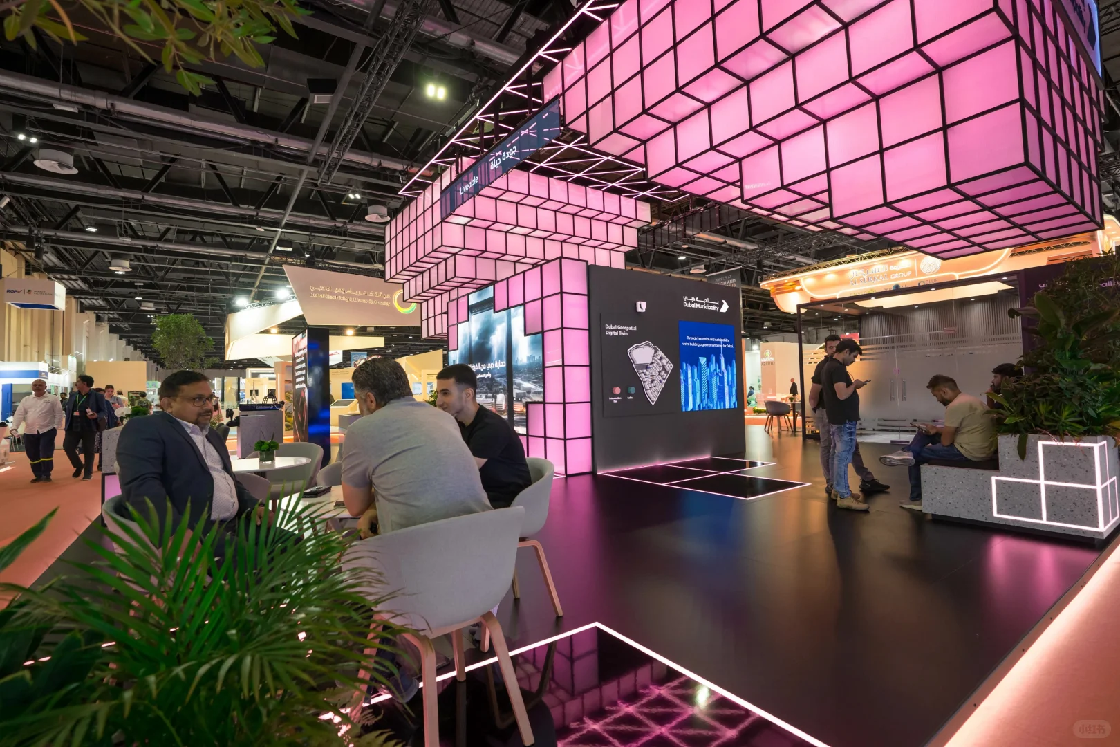 未来城市·智慧交互 | 迪拜市政厅展台设计