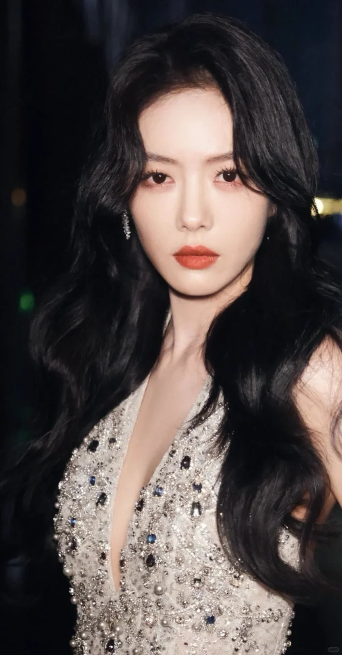 好闪！这条礼服裙绝了！蔡文静