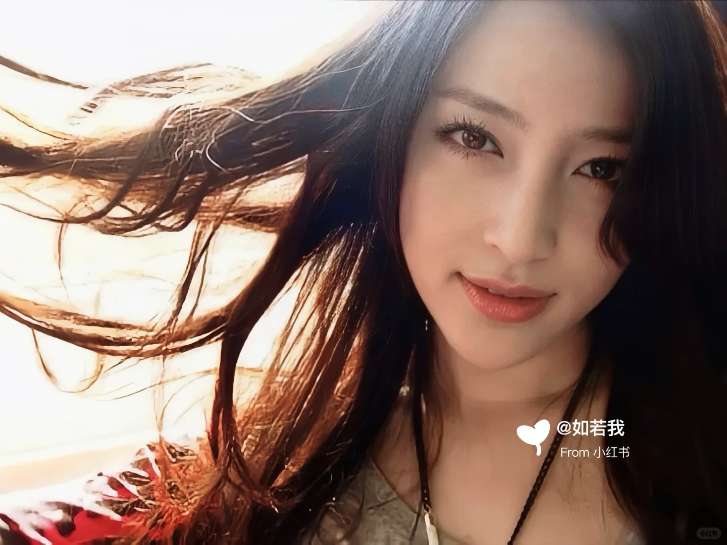 甘婷婷｜卷发扫过空气都带电的古早美女味