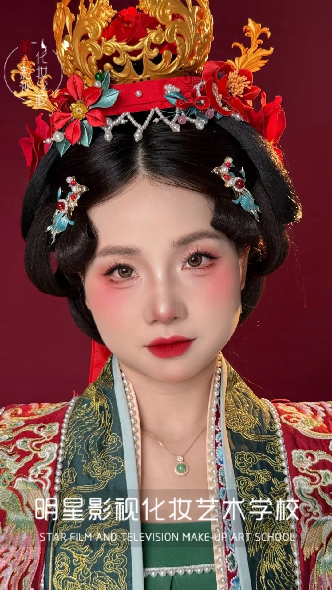 明星化妆学校日常