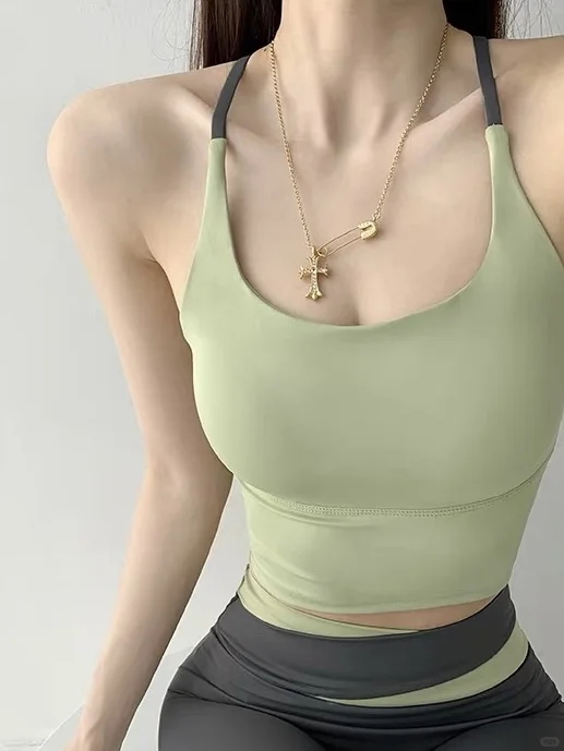 我要无限回购这件bm氛围感吊带！才20+?