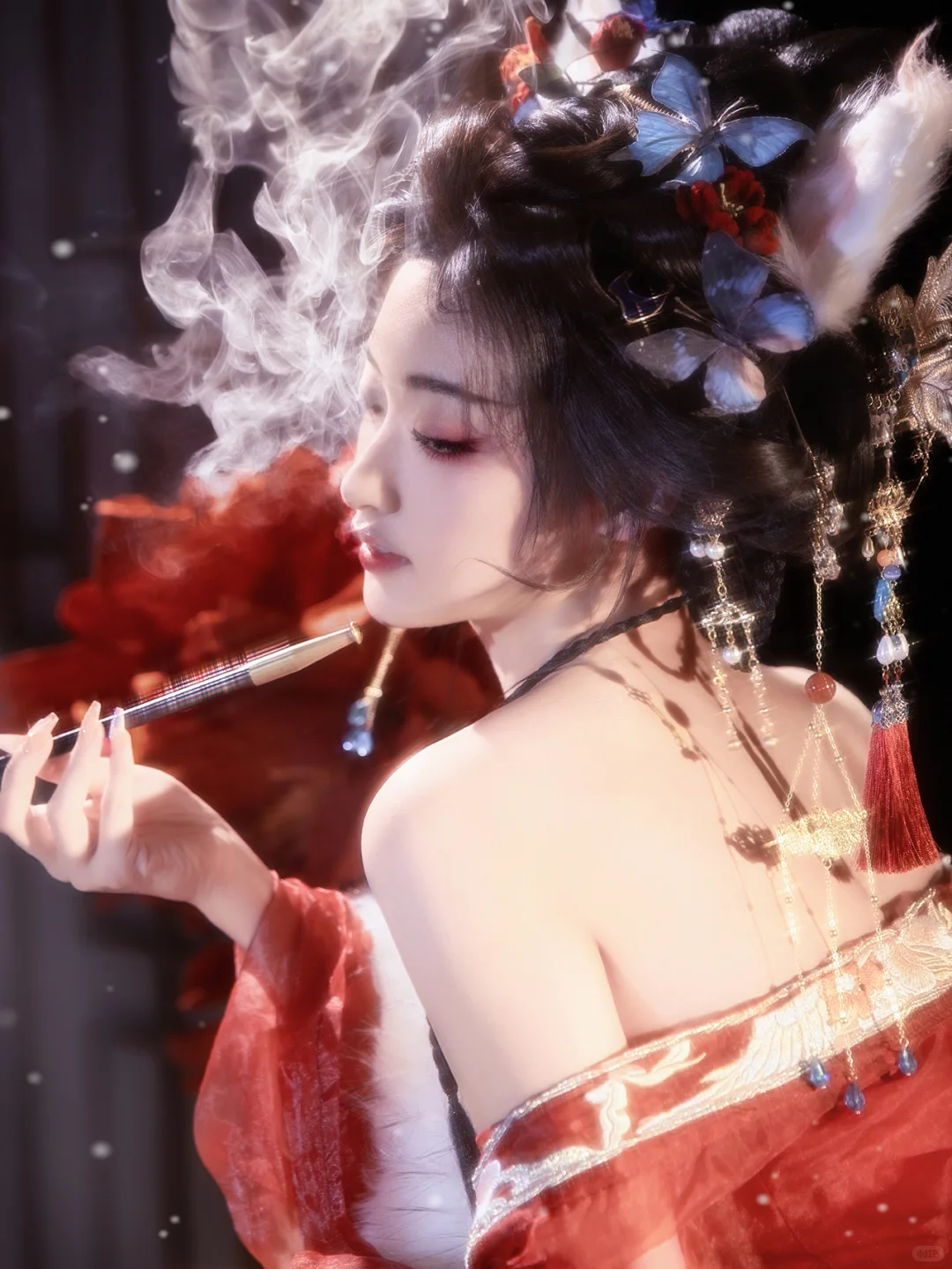 武汉九尾狐?写真！演绎仙侠魅惑之美?