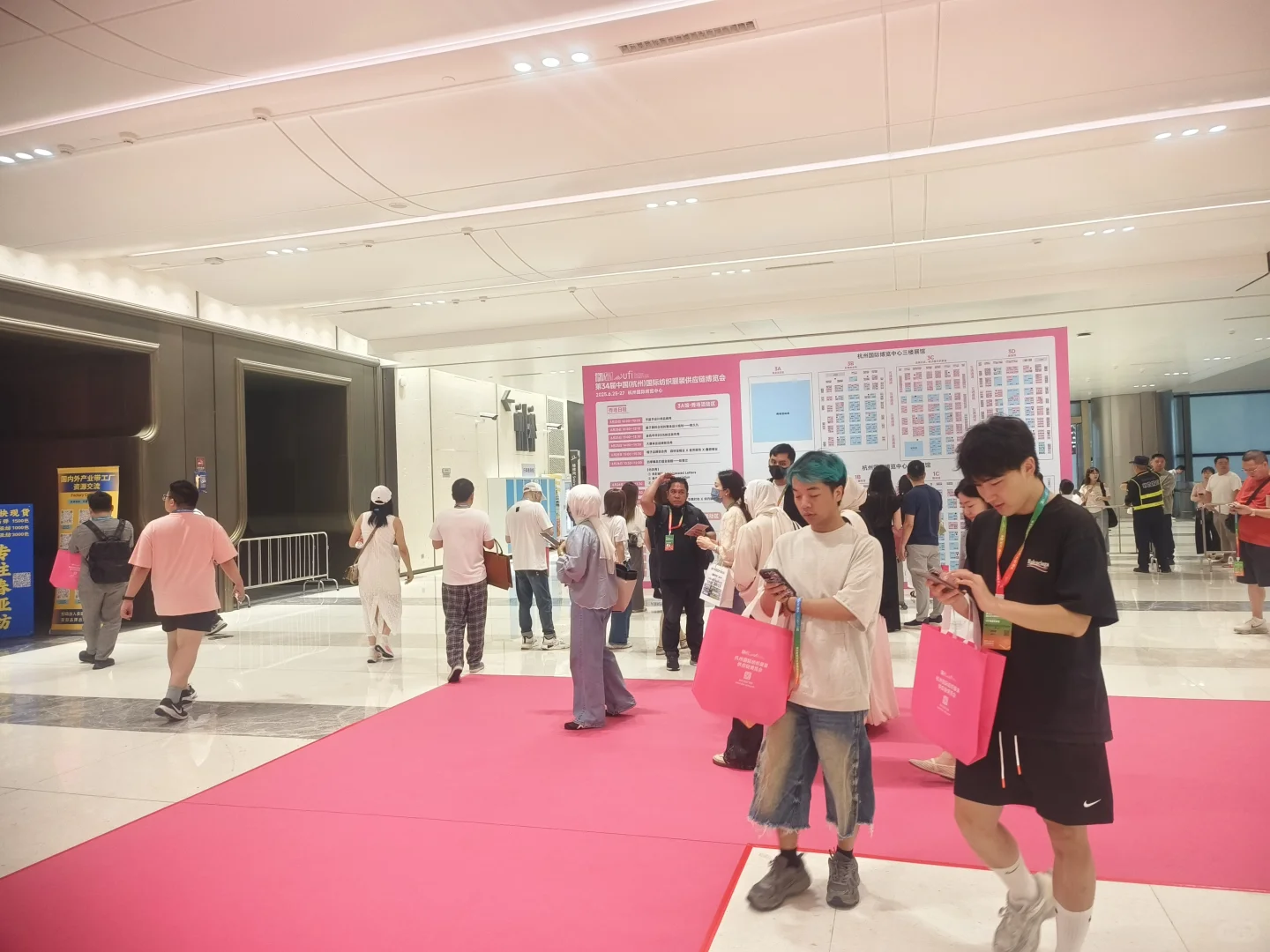 杭州看展|6月25日的纺织盛宴