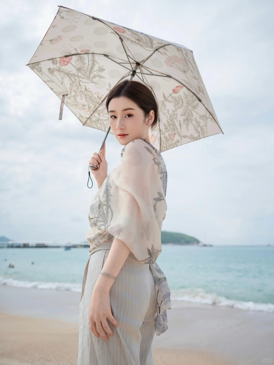 海边吹风的下午，连时光都变慢了