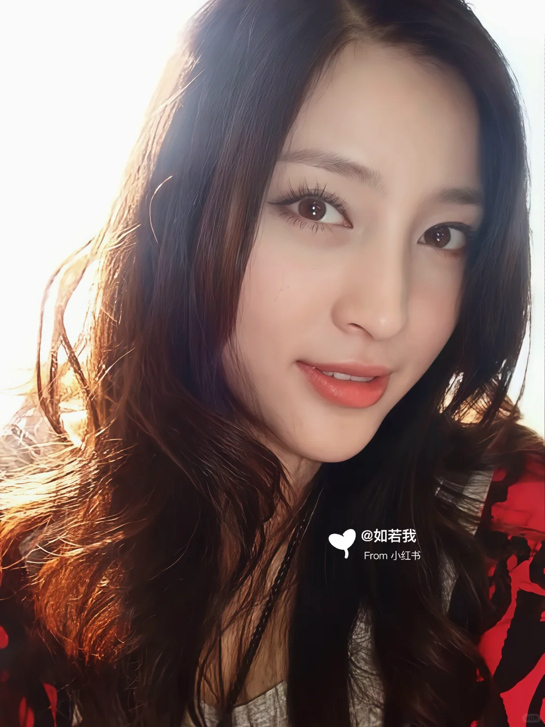 甘婷婷｜卷发扫过空气都带电的古早美女味